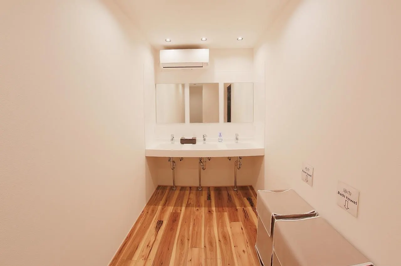 Guest House Shijo Kyoto Kro