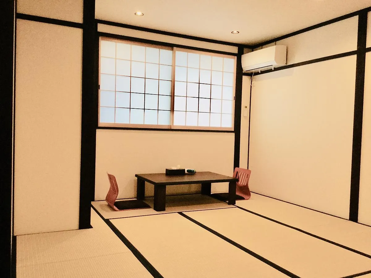 Guest House Shijo Kyoto Kro