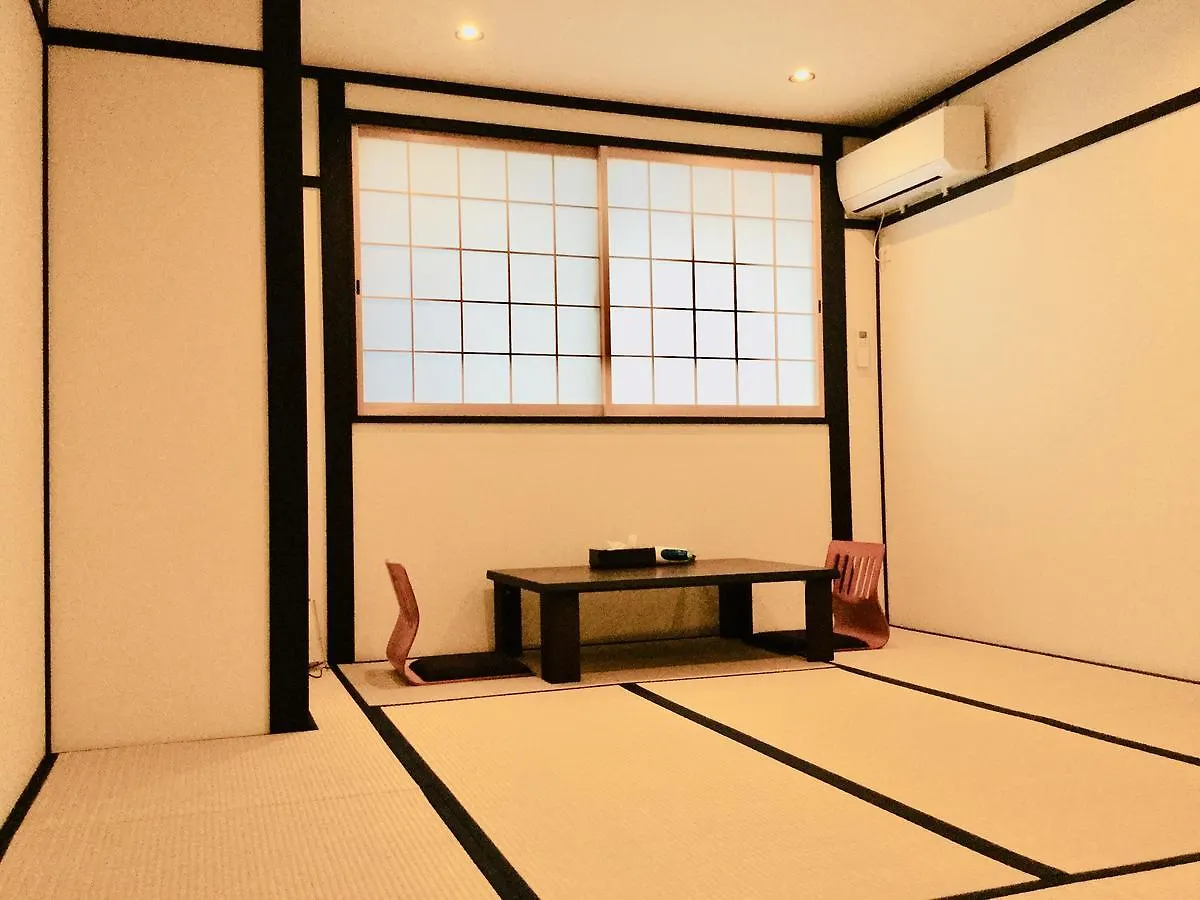 ** Kro Guest House Shijo Kyoto Japan
